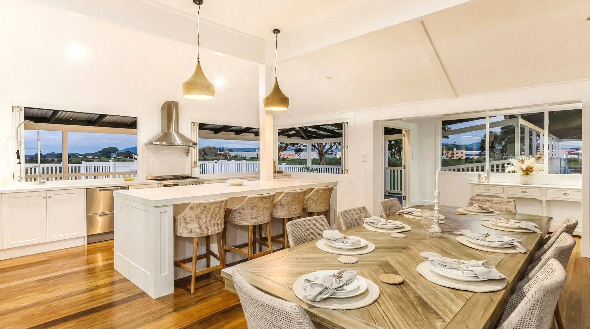 Bright Hamptons kitchen and dining room